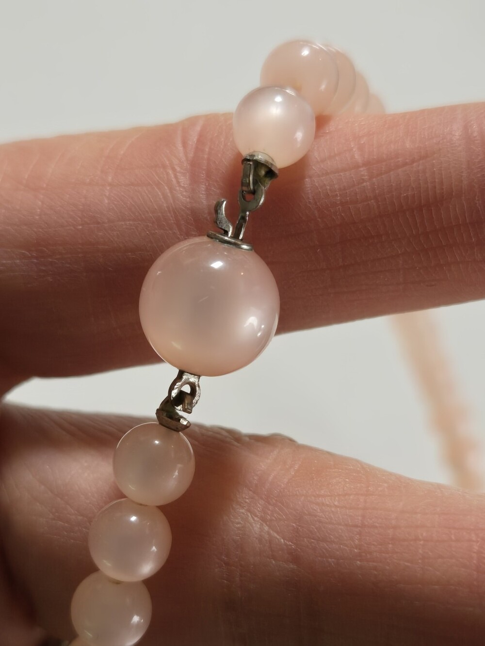 Vintage Pink Moon Glow Beads  Necklace Hard To Find Very Cute - Picture 8 of 13